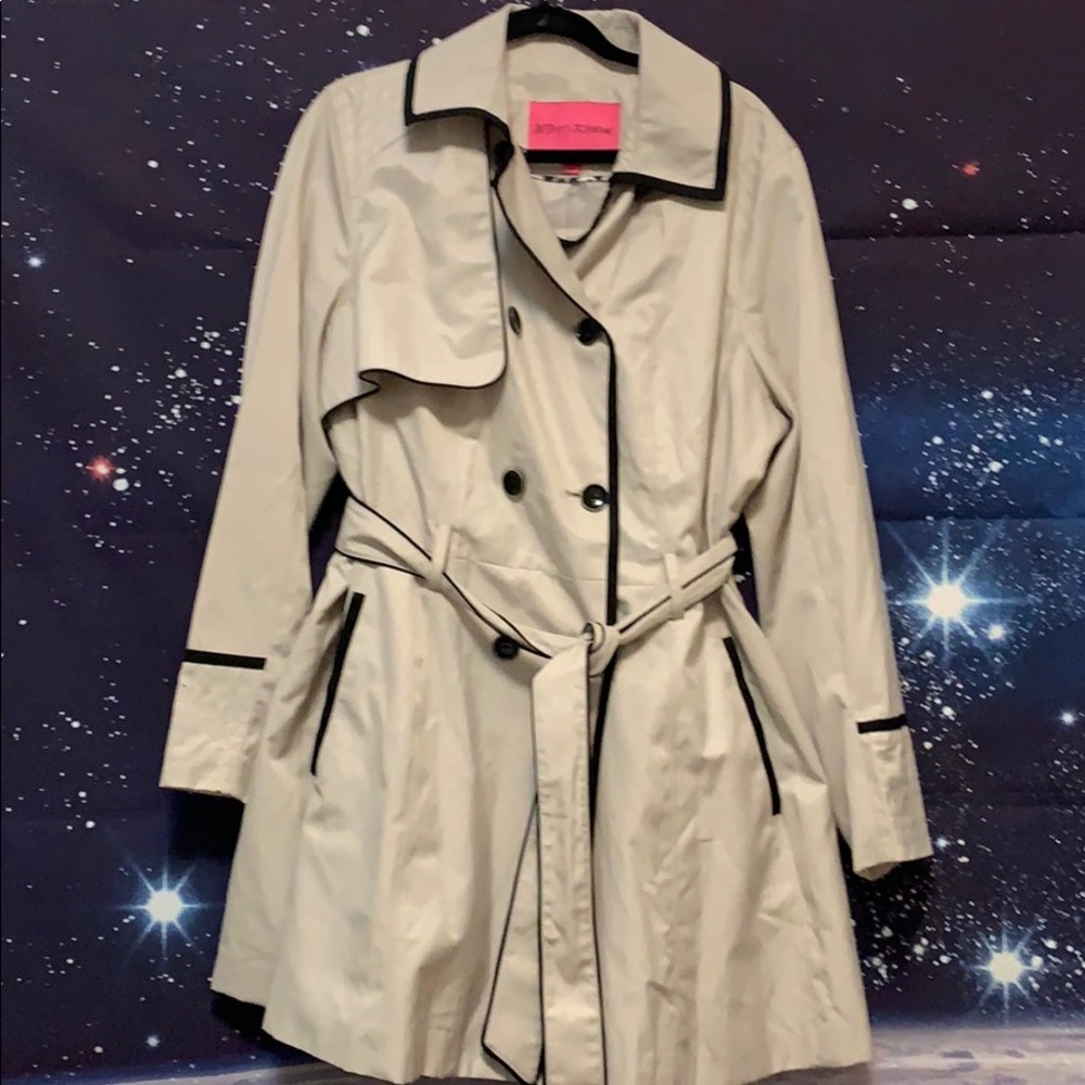NWOT Trench  coat